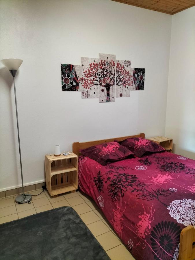 Studio Confortable Proche Des Sites Touristiques Issendolus Kültér fotó